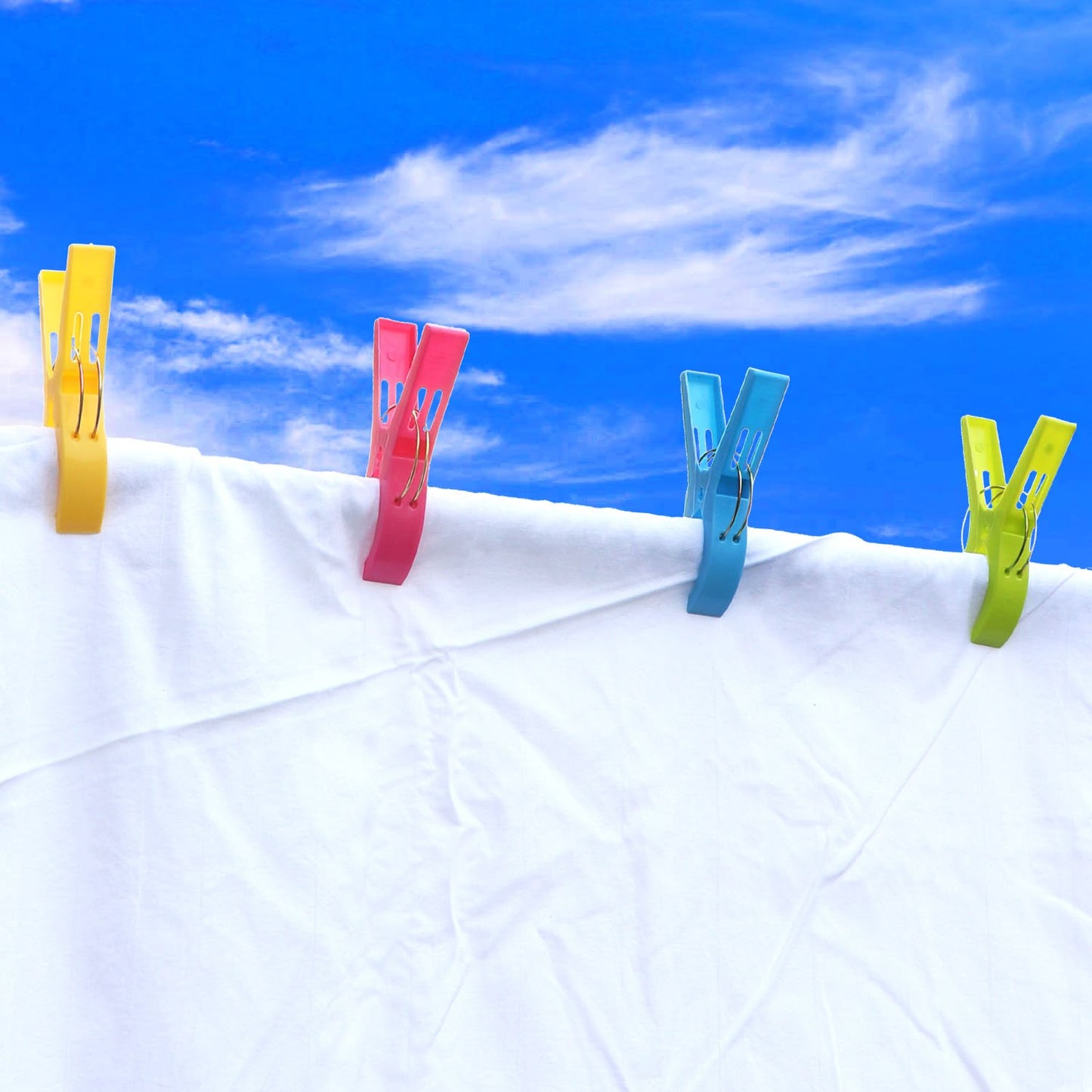 ESFUN 16 Pack Beach Towel Clips Holder for Pool Chairs on Cruise-Jumbo Size,Plastic Clothes Pegs Hanging Clip Clamps to Keep Your Towel from Blowing Away,Fashion Bright Color